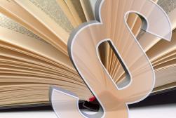 Czeski Sąd Najwyższy: masowe przechowywanie danych internaut&oacute;w narusza prawo UE