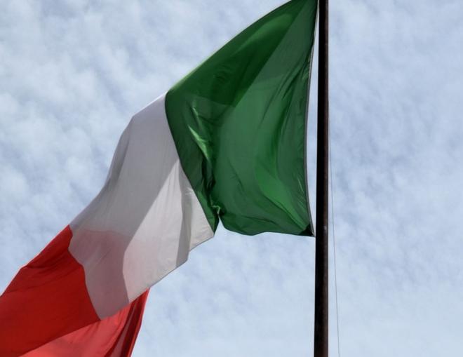 Włoski organ ds. ochrony wydał nakaz czasowego ograniczenia przetwarzania danych osobowych  wobec amerykańskiej firmy Luka